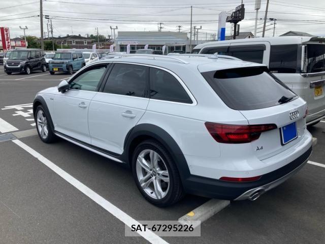 Audi A4 ALLROAD QUATTRO 2018-03 8878731-6