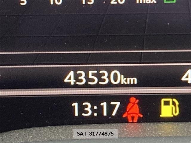 Audi A4 2018-03 1070799-27