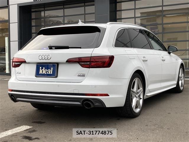 Audi A4 2018-03 1070799-4