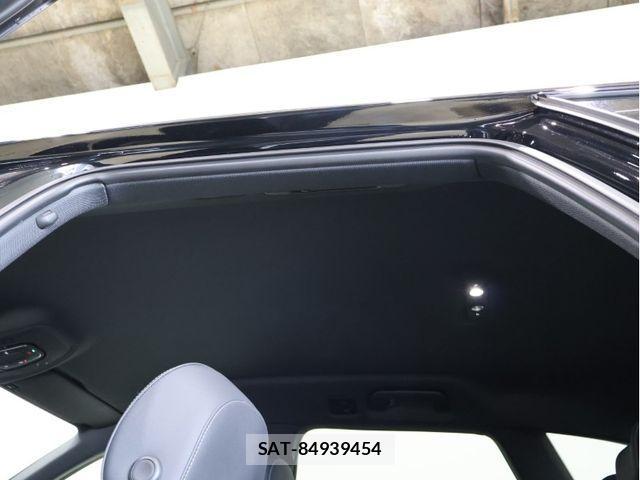 Audi A4 2022-06 1135713-14