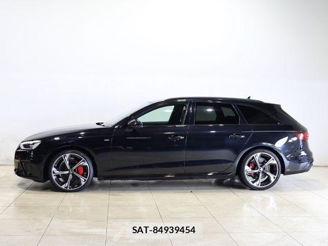 Audi A4 2022-06 1135713-26