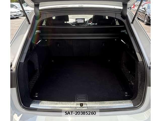 Audi A4 2021-06 1255415-5