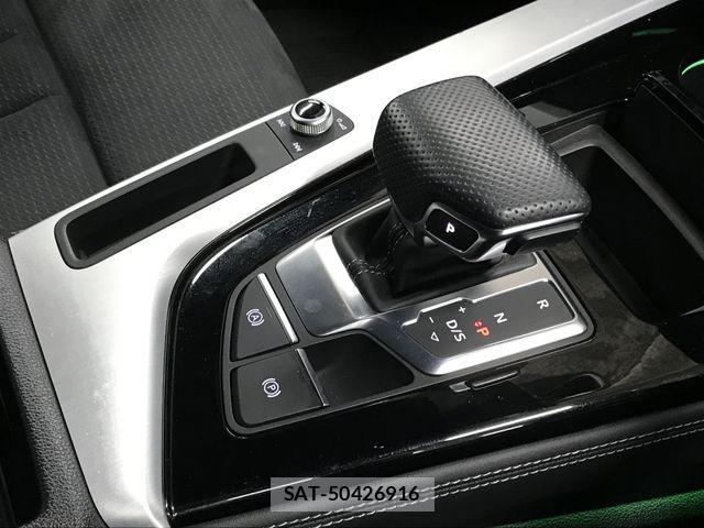 Audi A4 2022-03 1623619-28