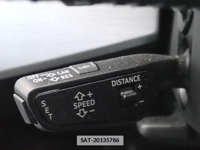 Audi A4 2017-02 1930693-14