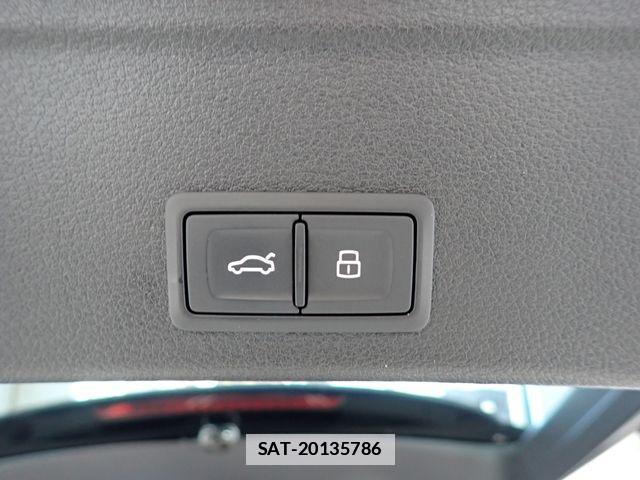 Audi A4 2017-02 1930693-24