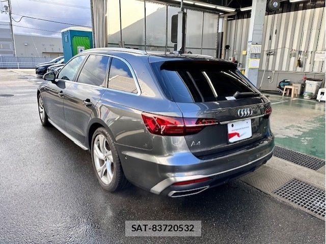 Audi A4 2022-12 2098655-2
