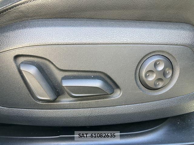 Audi A4 2023-05 2659881-15