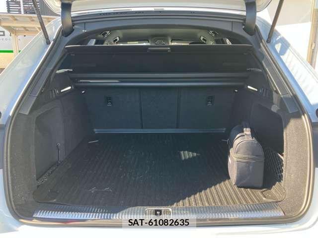 Audi A4 2023-05 2659881-7