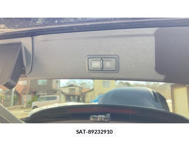 Audi A4 2017-10 3765266-9