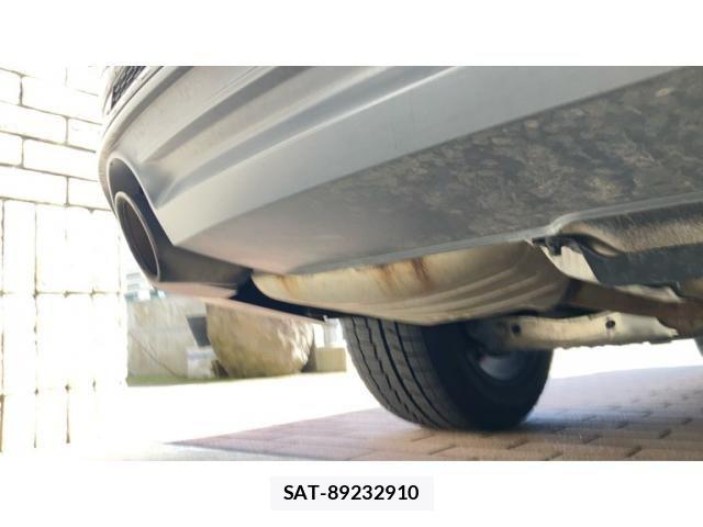 Audi A4 2017-10 3765266-12