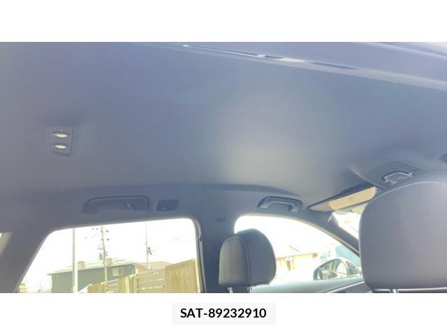 Audi A4 2017-10 3765266-29