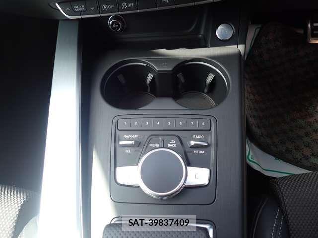 Audi A4 2016-12 3765264-14