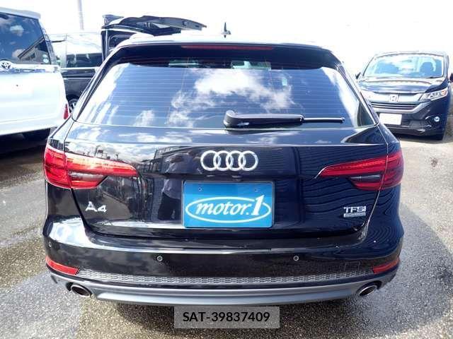 Audi A4 2016-12 3765264-3