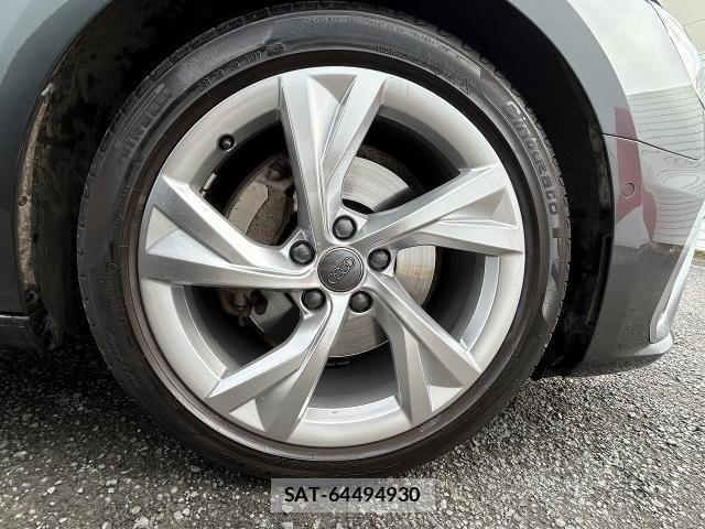 Audi A4 2021-02 3765252-12