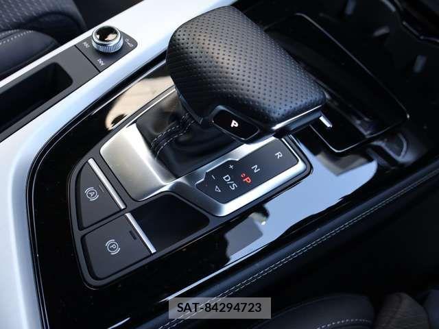 Audi A4 2023-05 4586959-13