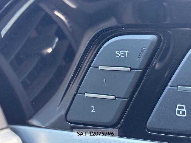 Audi A4 2023-11 4638061-28