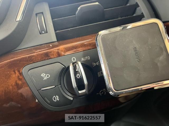Audi A4 2016-06 4929938-24