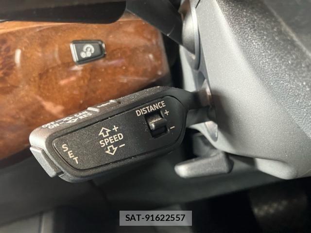 Audi A4 2016-06 4929938-25