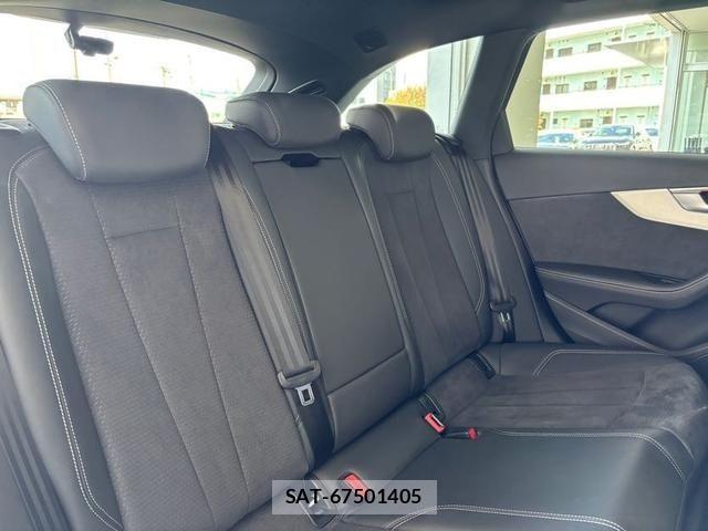 Audi A4 2023-02 4929920-4