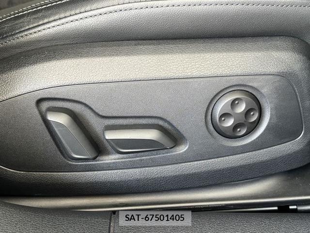 Audi A4 2023-02 4929920-8