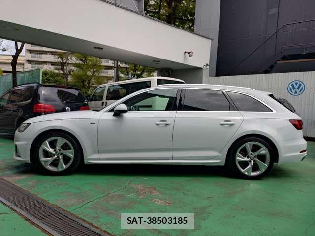 Audi A4 2019-11 6494959-9