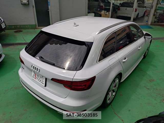 Audi A4 2019-11 6494959-14