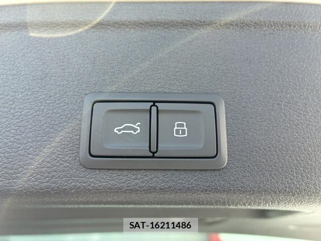 Audi A4 2023-06 6610591-23