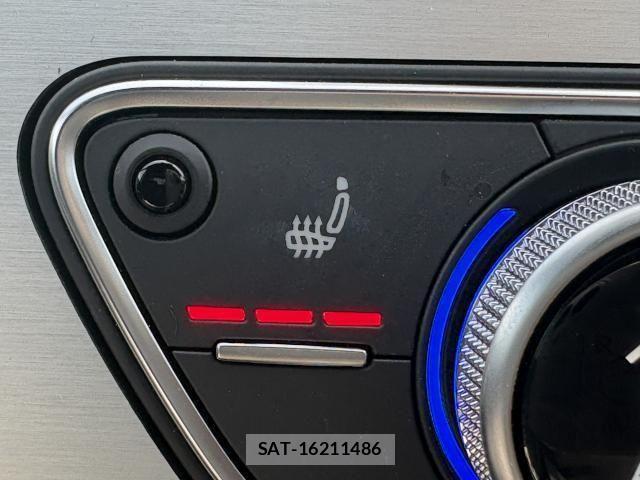 Audi A4 2023-06 6610591-24