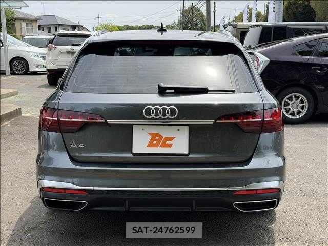 Audi A4 2023-01 6675023-22