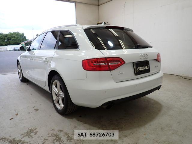 Audi A4 2013-11 6902233-2