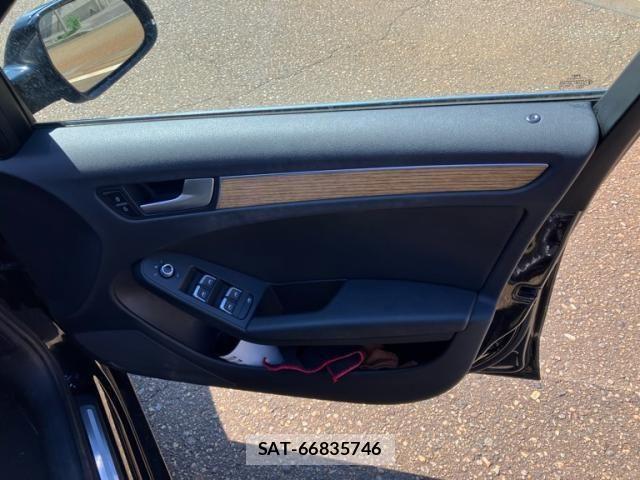 Audi A4 2013-05 6902235-14