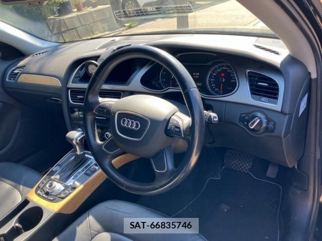 Audi A4 2013-05 6902235-15