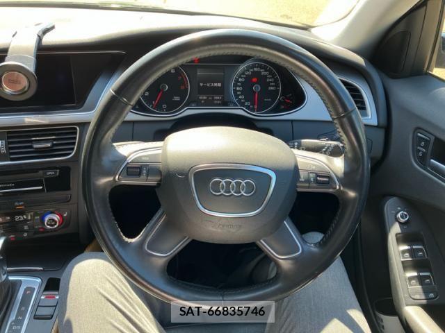 Audi A4 2013-05 6902235-21