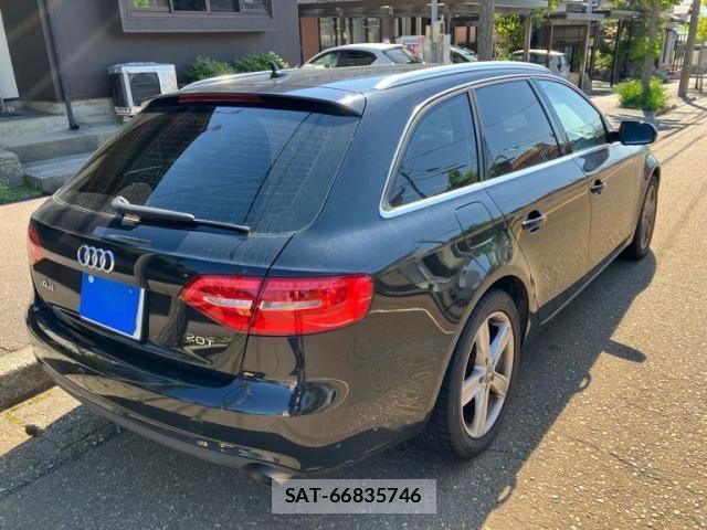 Audi A4 2013-05 6902235-5