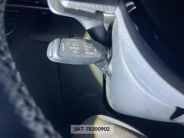 Audi A4 2014-03 7057498-27