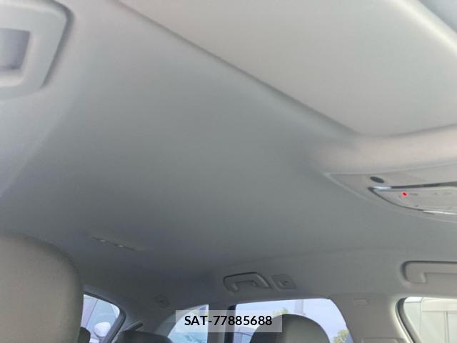 Audi A4 2020-03 7057497-11