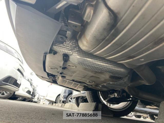 Audi A4 2020-03 7057497-25