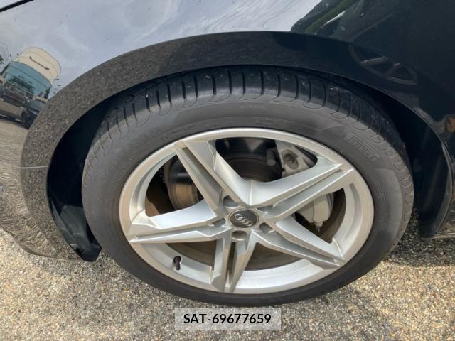 Audi A4 2016-11 7213687-7
