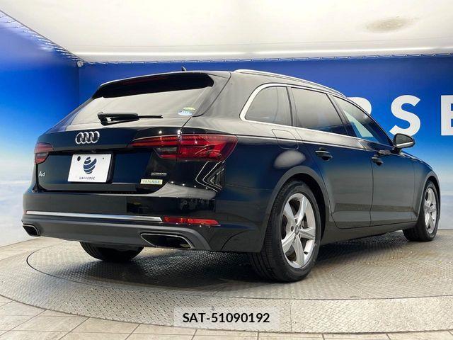 Audi A4 2019-06 7213686-18