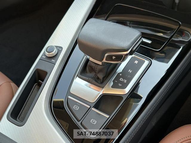 Audi A4 2023-08 7215008-11