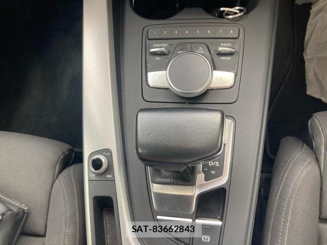 Audi A4 2016-06 7215001-17