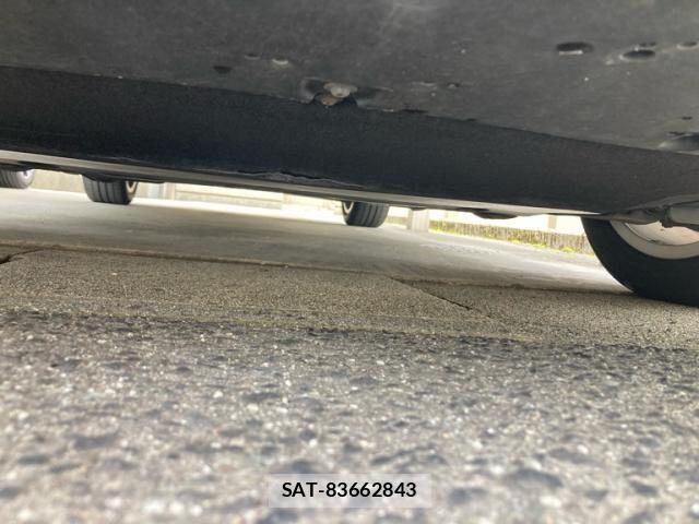 Audi A4 2016-06 7215001-4