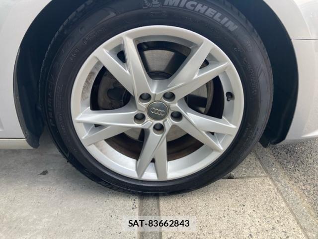 Audi A4 2016-06 7215001-5