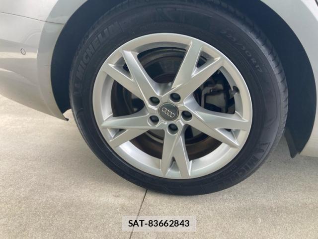 Audi A4 2016-06 7215001-6