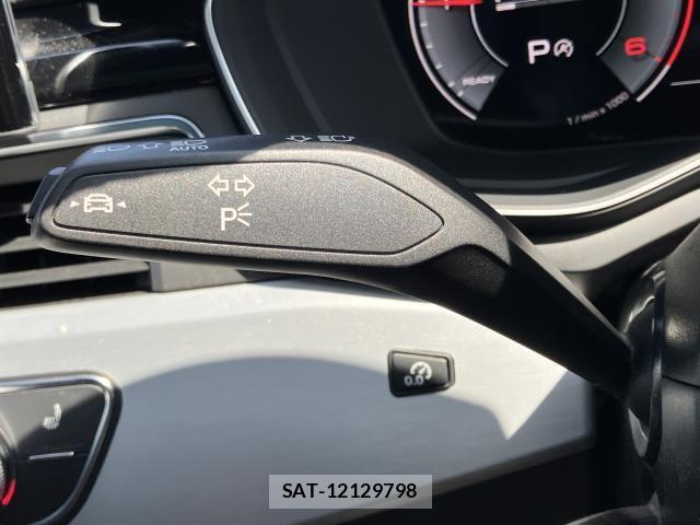 Audi A4 2023-06 7215012-10