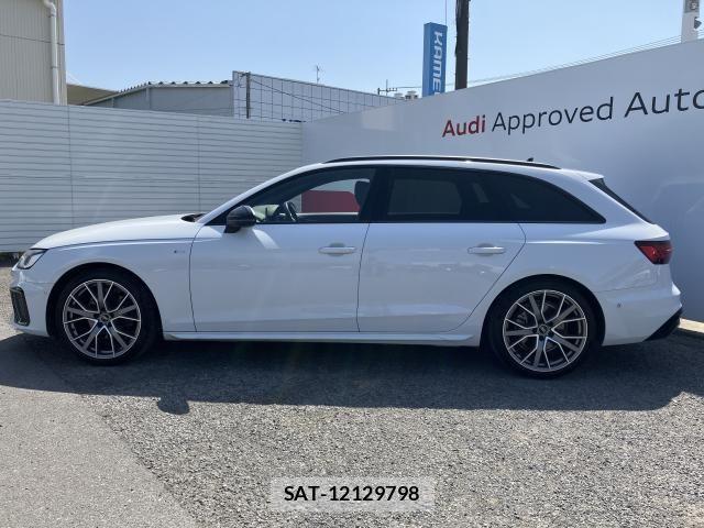 Audi A4 2023-06 7215012-19
