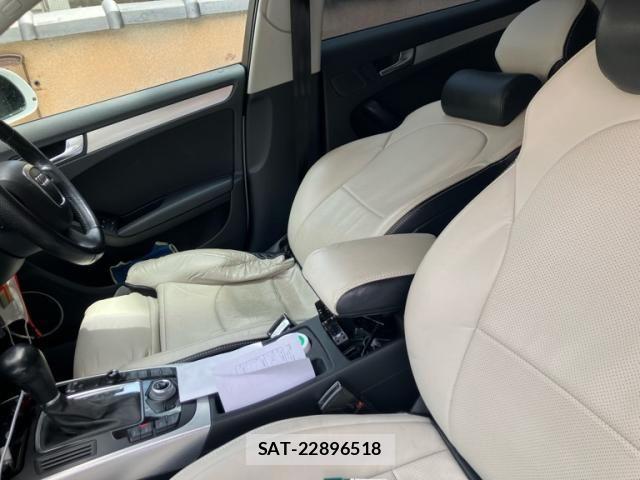 Audi A4 2008-09 7214995-6
