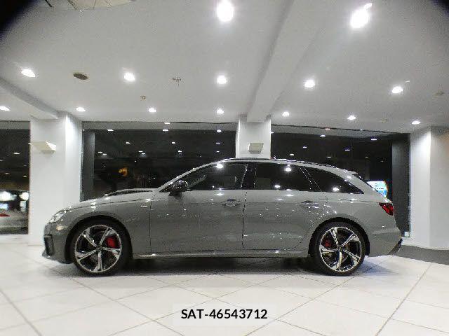 Audi A4 2022-05 7215007-14