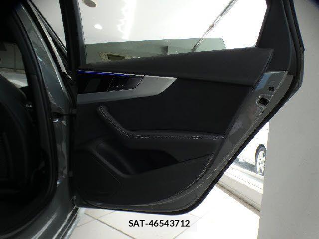 Audi A4 2022-05 7215007-23