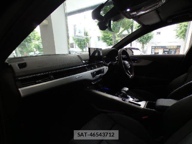 Audi A4 2022-05 7215007-2